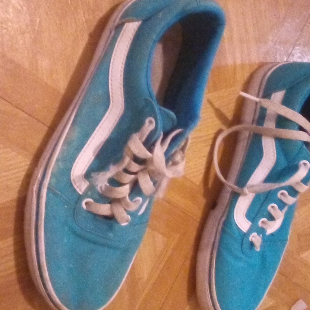 Women's 9 vans